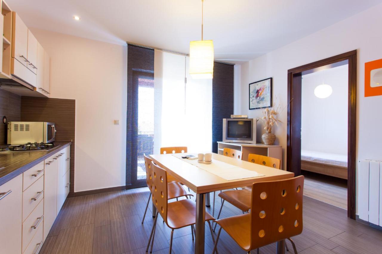 Apartments Banic Porec Exterior photo